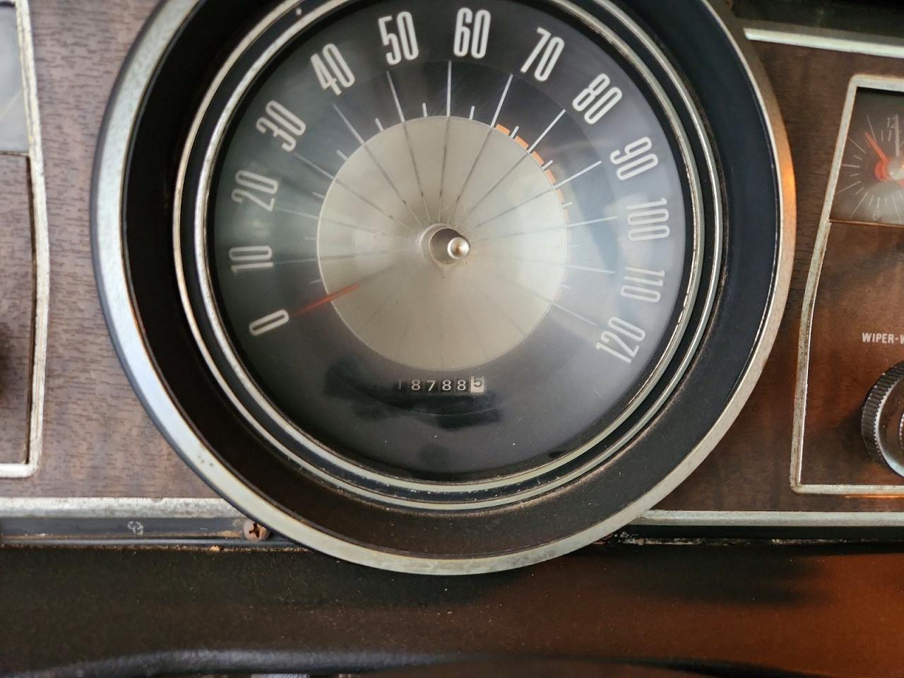 1968 Mercury Uk Red vin: 8Z45X595517