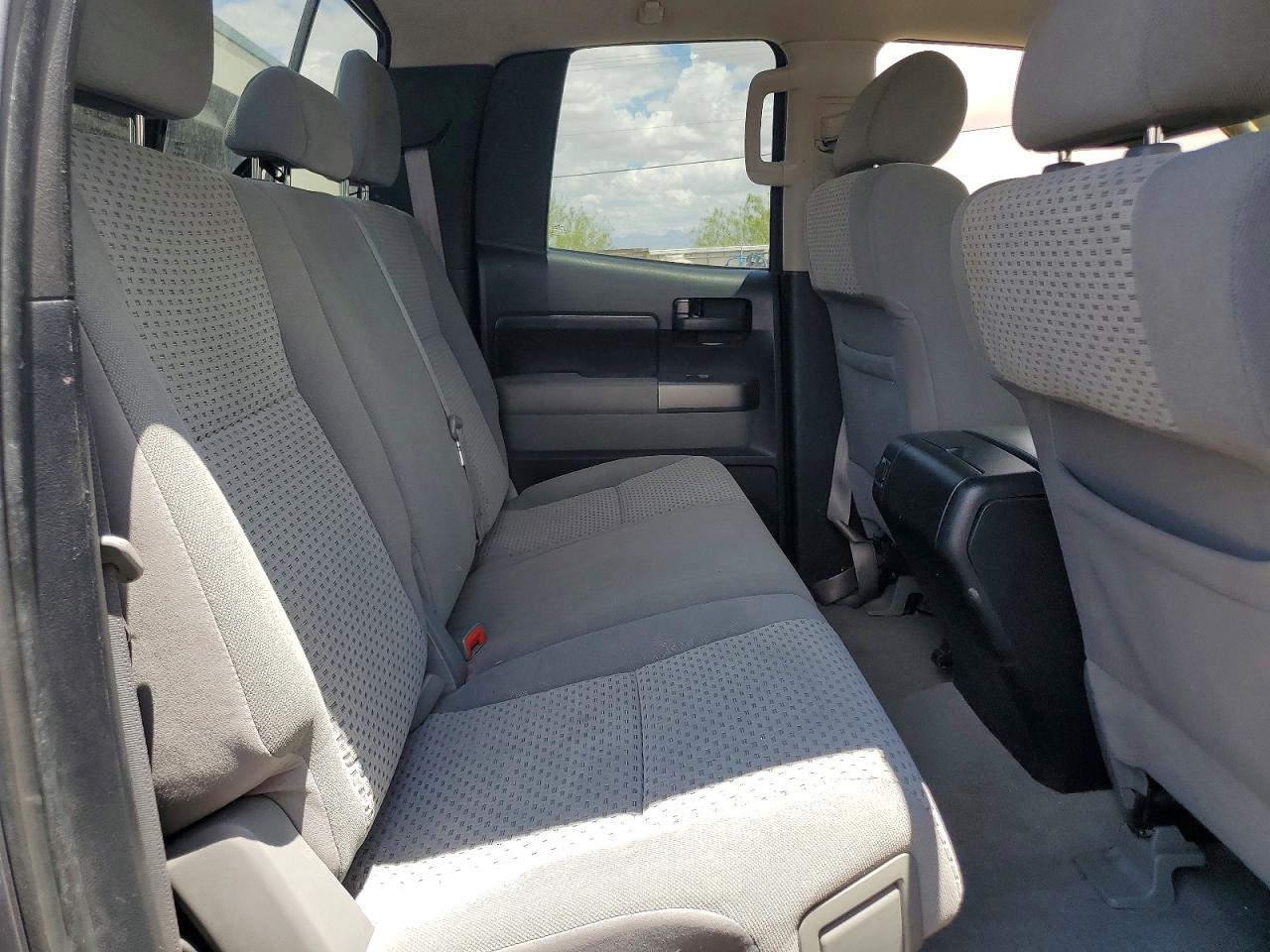 2010 Toyota Tundra Double Cab Sr5 Gray vin: 5TFRM5F18AX001544