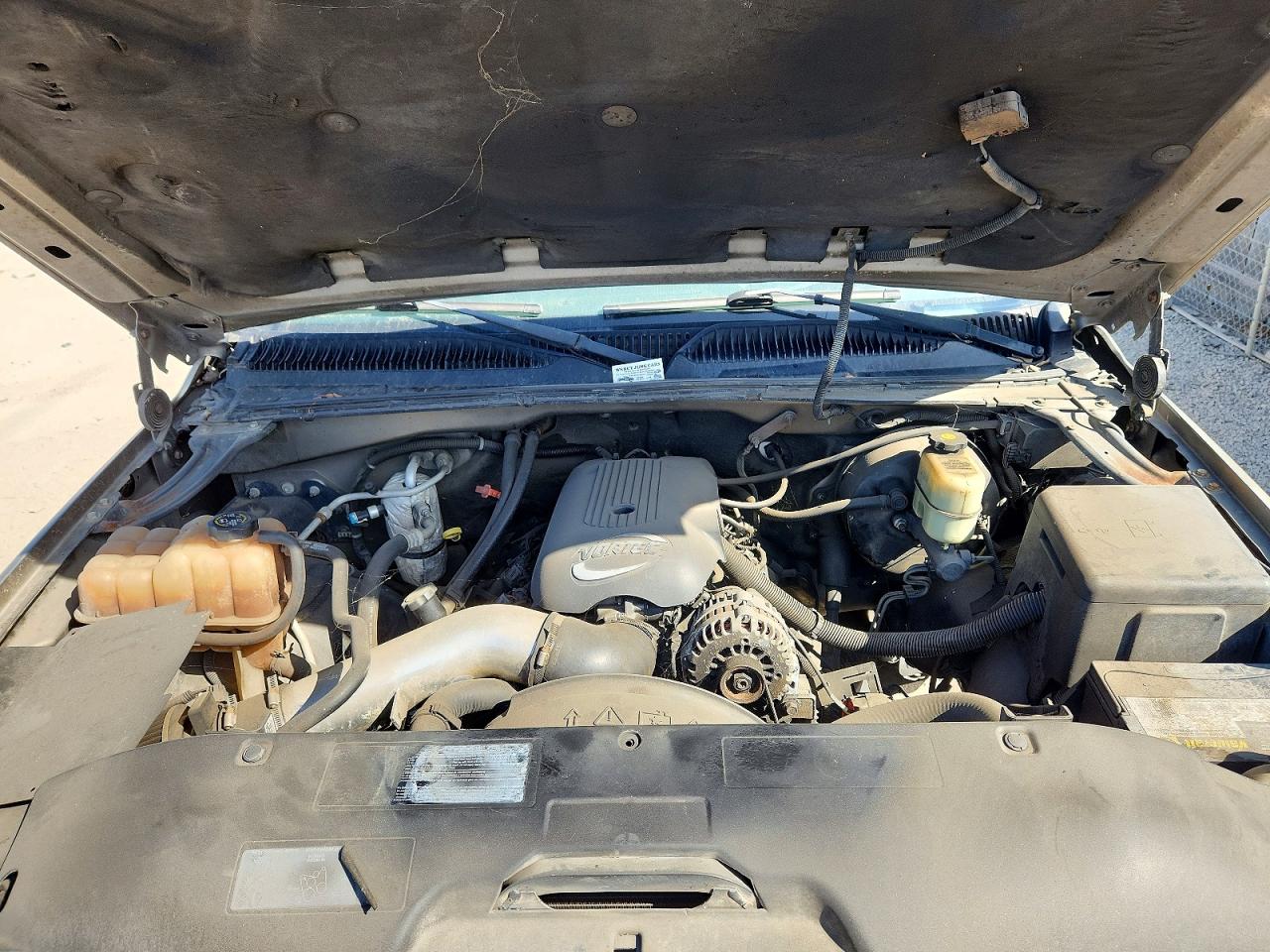 2002 Chevrolet Silverado C1500 Gray vin: 1GCEC19V12Z334411