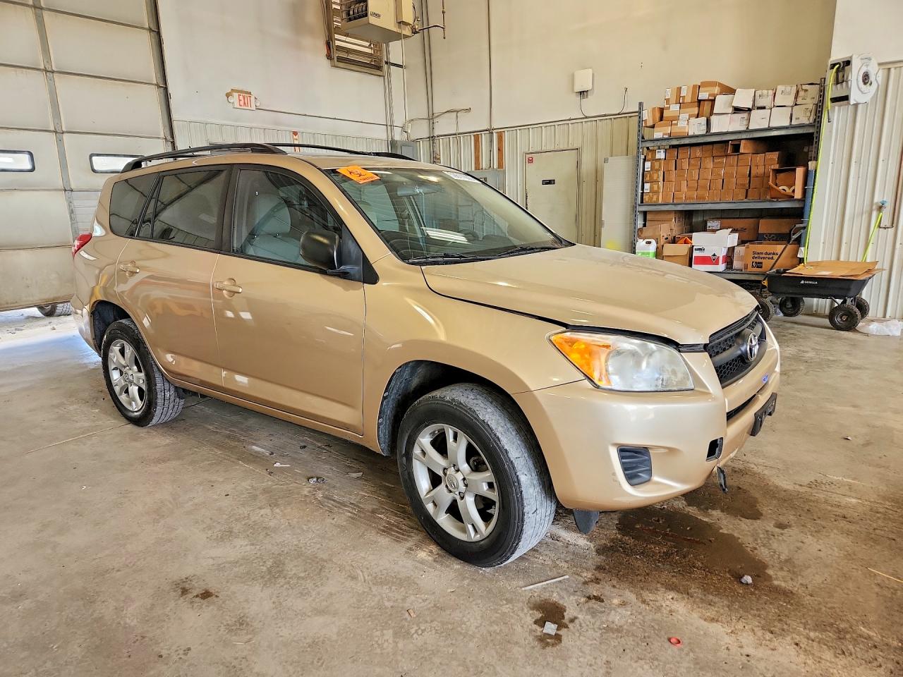 2011 Toyota Rav4 Base Gold vin: 2T3BF4DV5BW163200