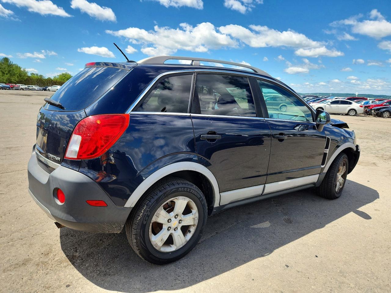2014 Chevrolet Captiva Ls Blue vin: 3GNAL2EK7ES635970