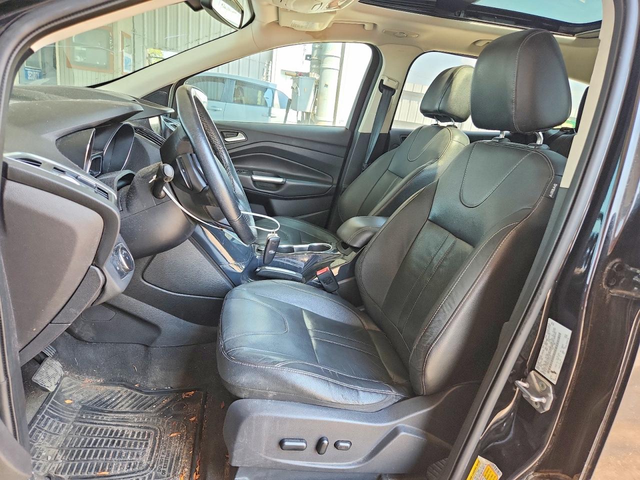 2013 Ford Escape Titanium Black vin: 1FMCU9J95DUC33305