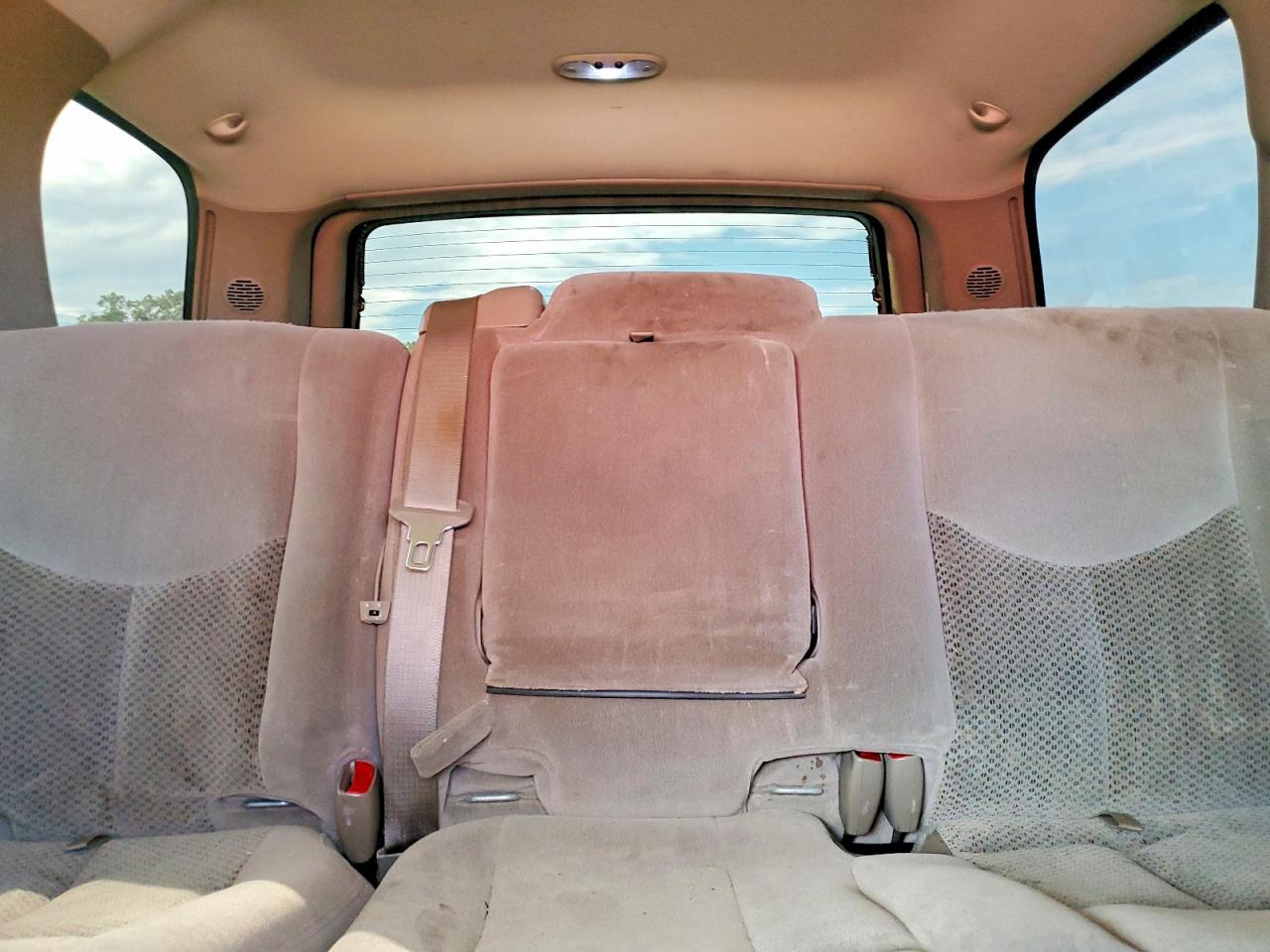 2005 Chevrolet Tahoe K1500 Burgundy vin: 1GNEK13T85J153889
