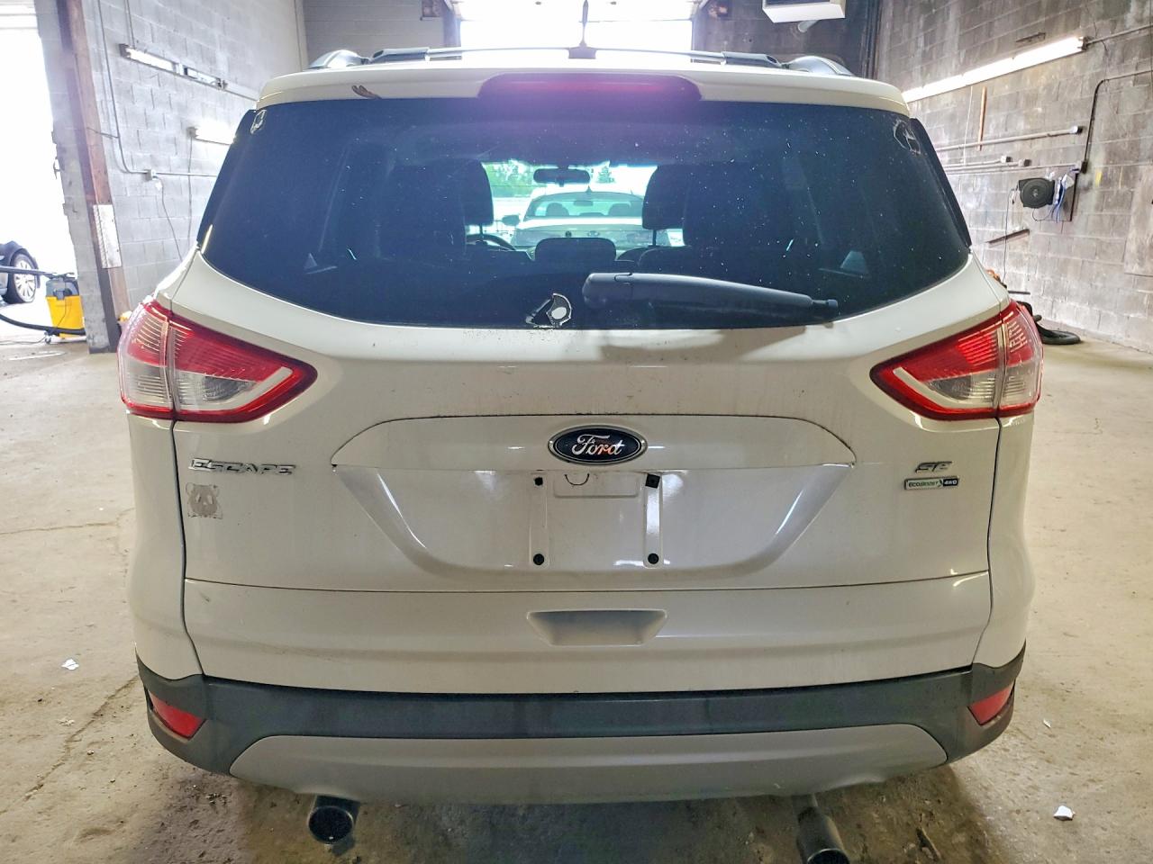 2013 Ford Escape Se Белый vin: 1FMCU9G96DUA14845