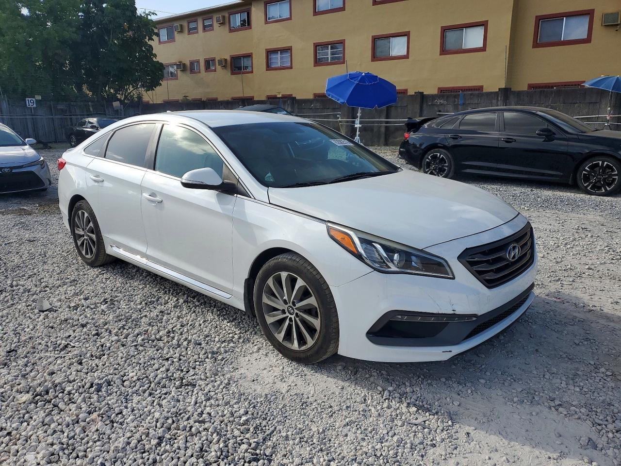 2015 Hyundai Sonata Sport Белый vin: 5NPE34AF6FH062828