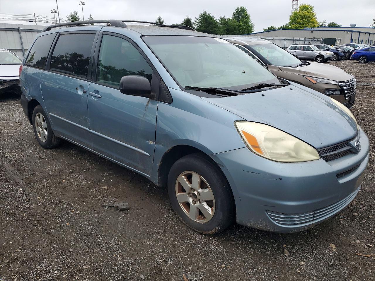 2005 Toyota Sienna Le 7 Passenger Синий vin: 5TDZA23C75S265542