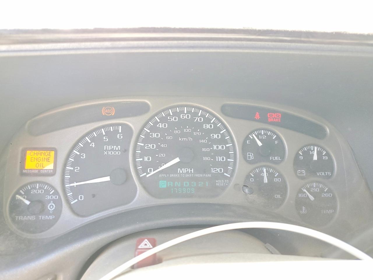 2002 Gmc Denali Xl K1500 White vin: 1GKFK66U02J171804