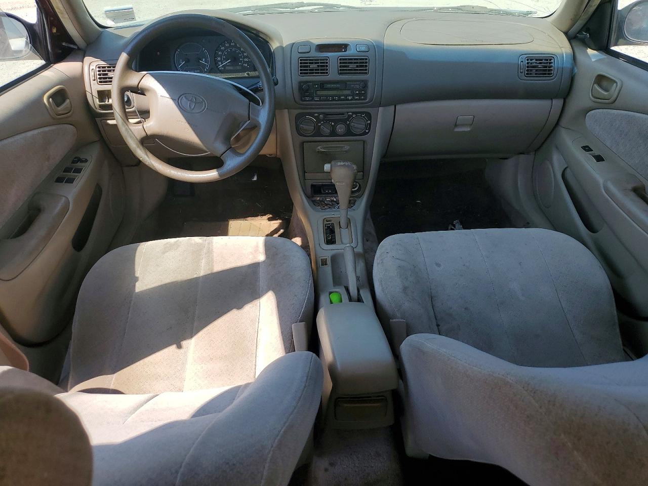 1998 Toyota Corolla Ve Red vin: 2T1BR12E9WC036071