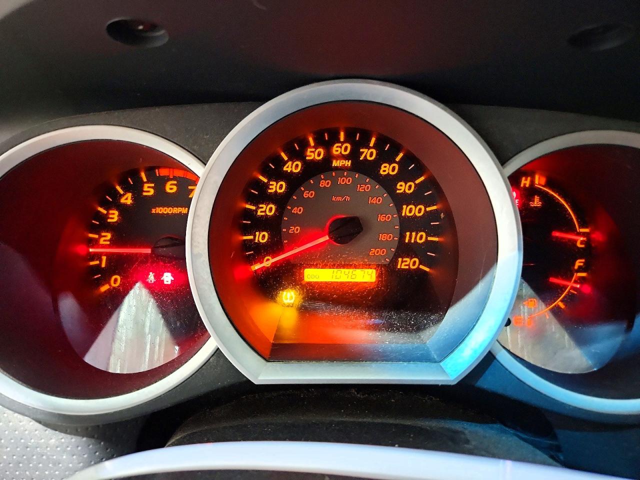 2010 Toyota Tacoma Access Cab Silver vin: 5TEUX4EN8AZ682314