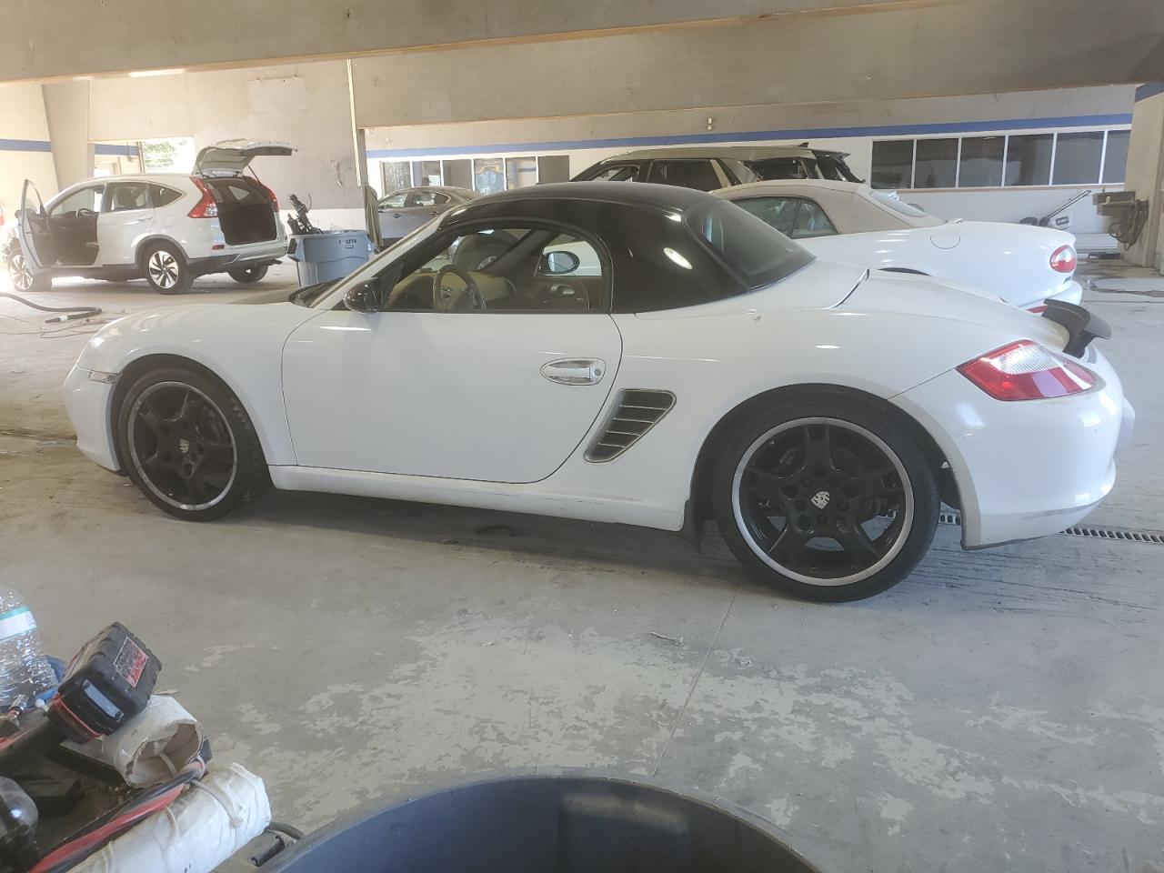2006 Porsche Boxster Белый vin: WP0CA29866U713419