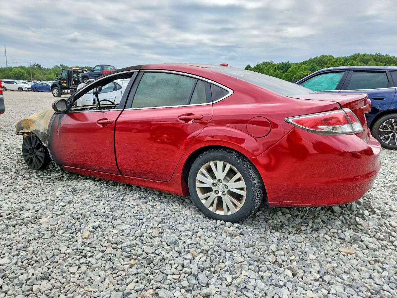 2009 Mazda 6 I Red vin: 1YVHP82A495M39862