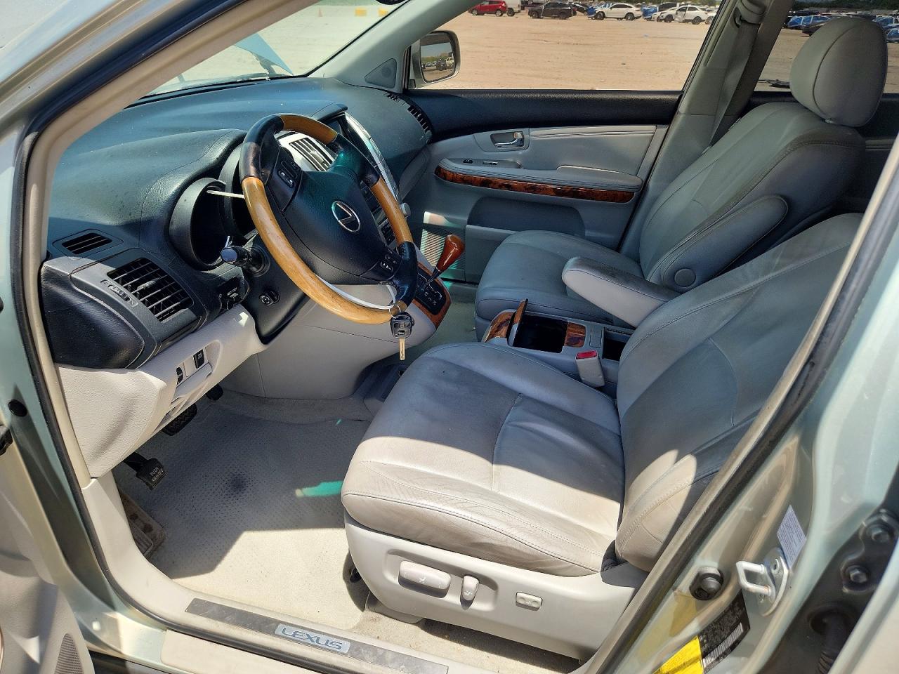2006 Lexus Rx 330 Tan vin: 2T2HA31UX6C102855