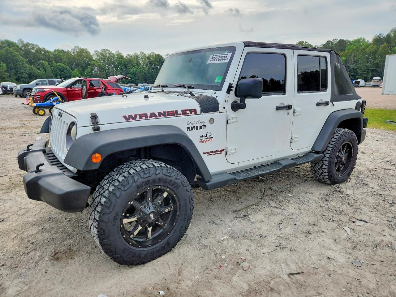 2014 Jeep Wrangler Unlimited Sport White vin: 1C4BJWDG3EL244019