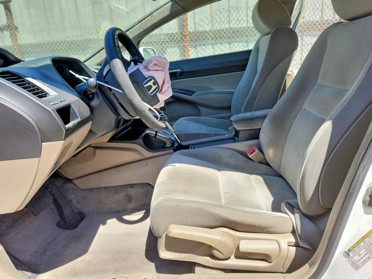 2009 Honda Civic Lx White vin: 1HGFA16509L000903
