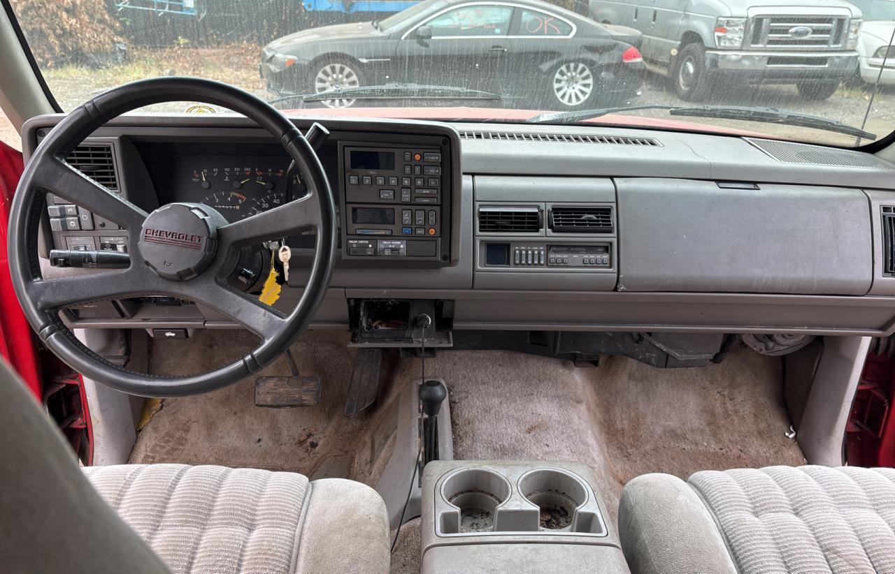 1992 Chevrolet Blazer K1500 Red vin: 1GNEK18K4NJ301343