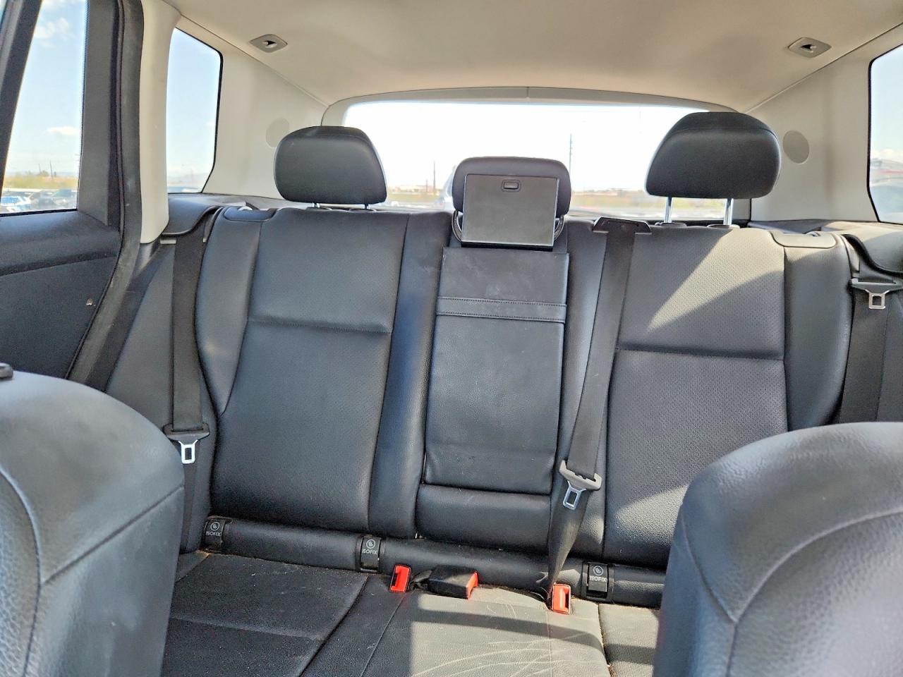 2011 Mercedes-benz Glk 350 4matic Silver vin: WDCGG8HB8BF661588