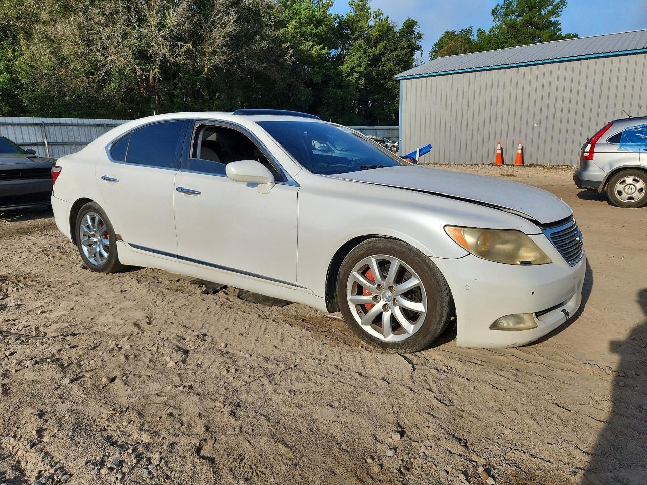 2007 Lexus Ls 460 White vin: JTHBL46F375018376