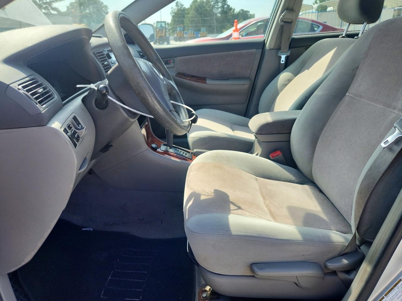 2006 Toyota Corolla Le Silver vin: JTDBR32E760091768
