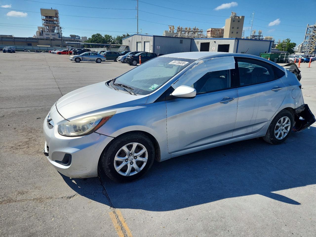 2013 Hyundai Accent Gls Серебряный vin: KMHCT4AE0DU523230