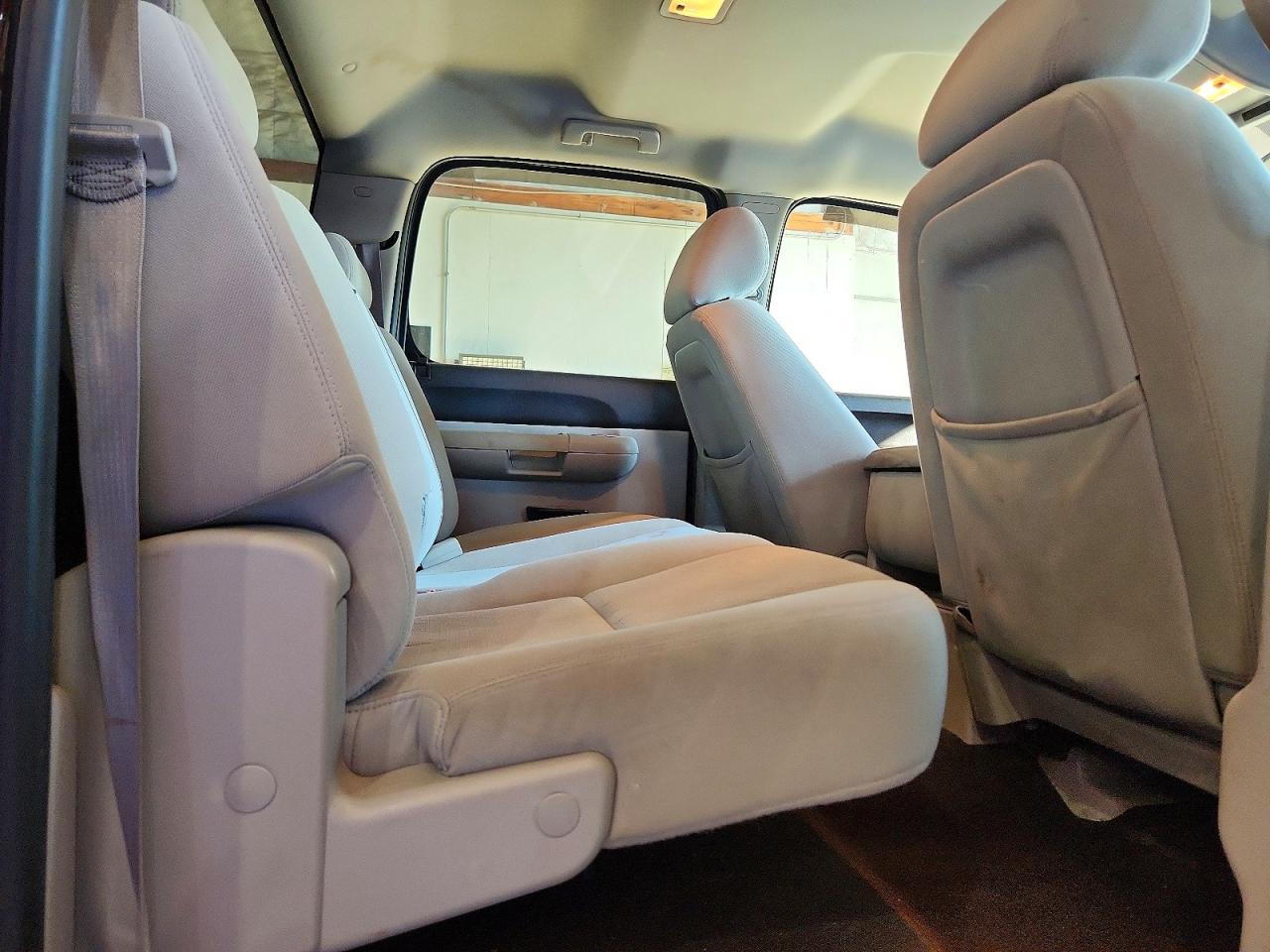 2011 Chevrolet Silverado K1500 Lt Черный vin: 3GCPKSEA8BG302978
