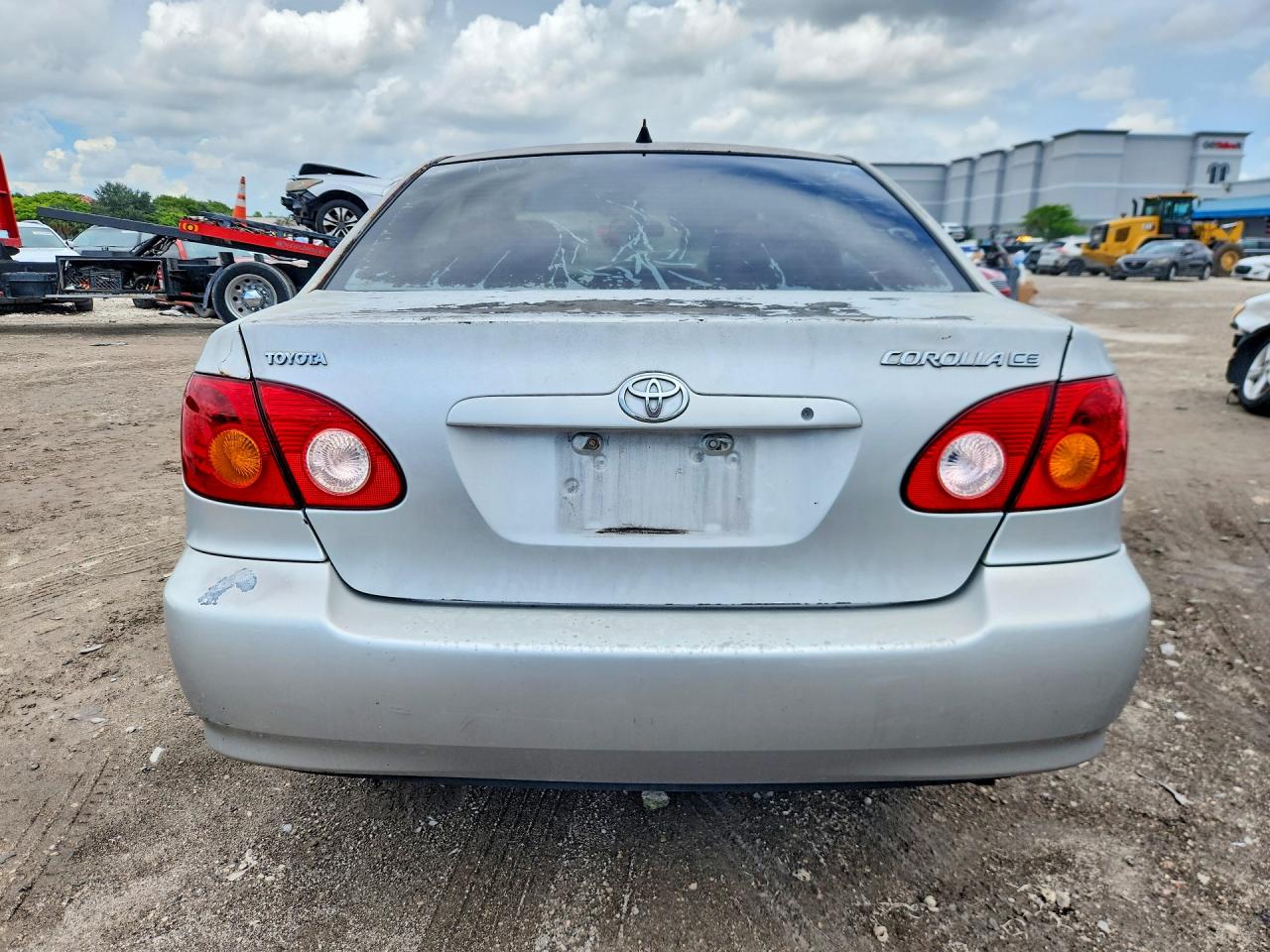 2004 Toyota Corolla Ce Silver vin: 1NXBR32E44Z307500