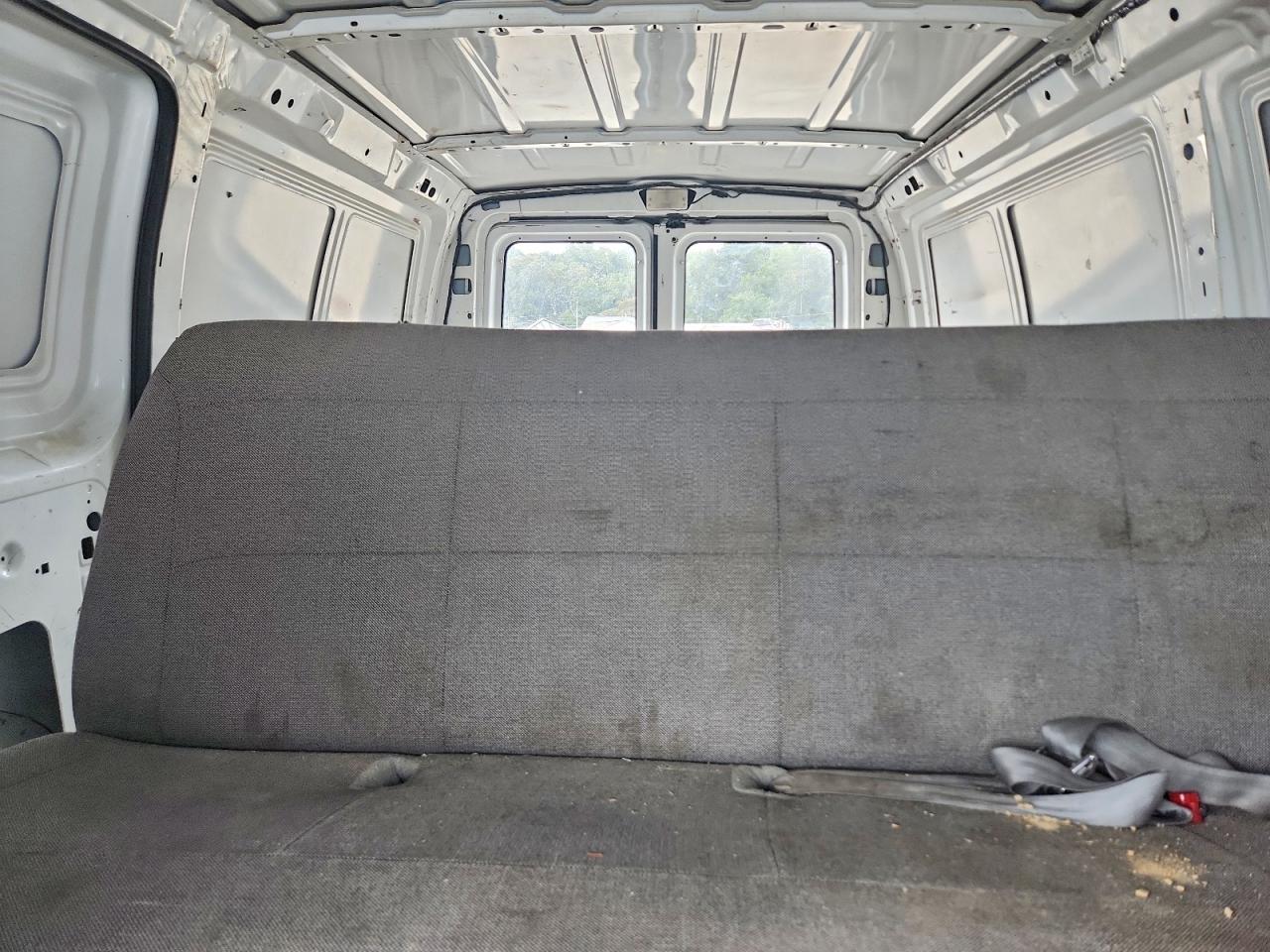2008 Ford Econoline E250 Van White vin: 1FTNE24W68DA29072