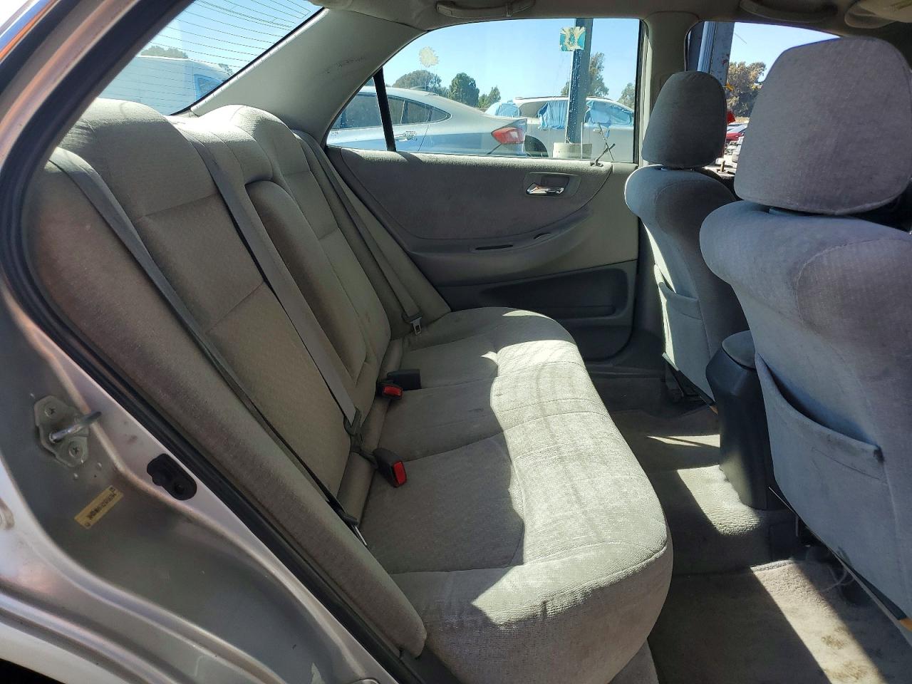 2002 Honda Accord Lx Silver vin: 3HGCG665X2G706794
