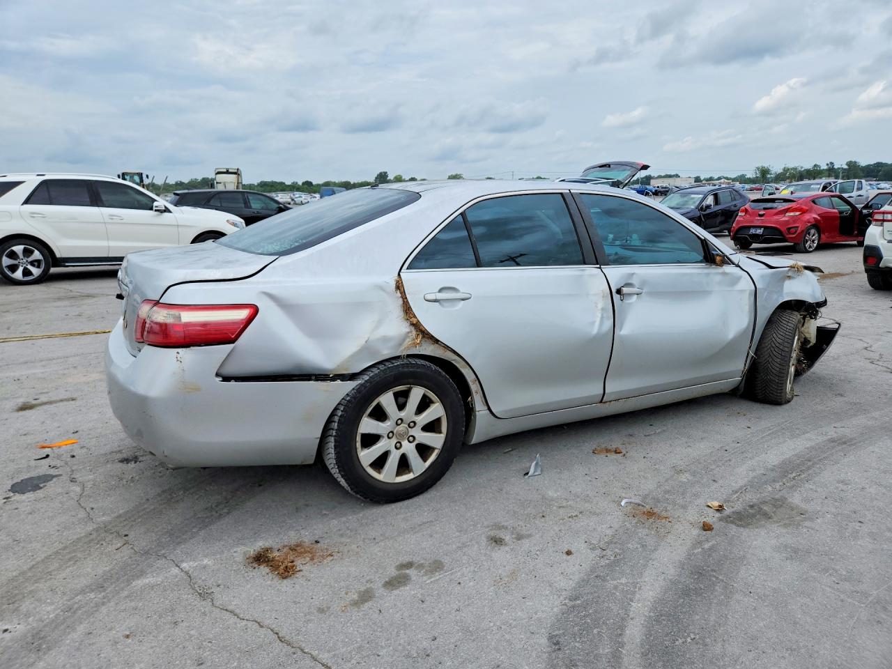 2009 Toyota Camry Xle Silver vin: 4T1BE46K09U318177