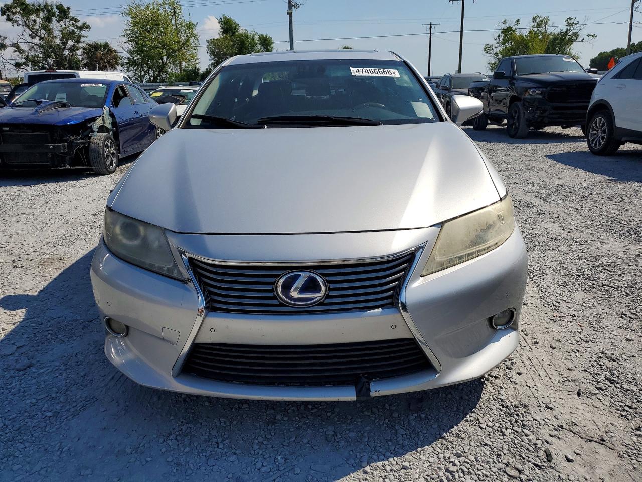 2013 Lexus Es 300h Base Серебряный vin: JTHBW1GG8D2032185