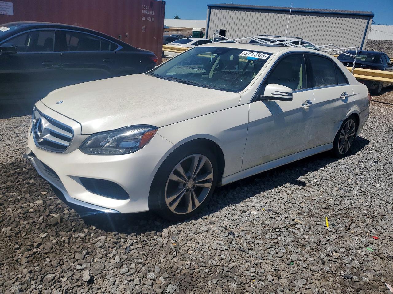 2015 Mercedes-benz E 350 White vin: WDDHF5KB1FB095149