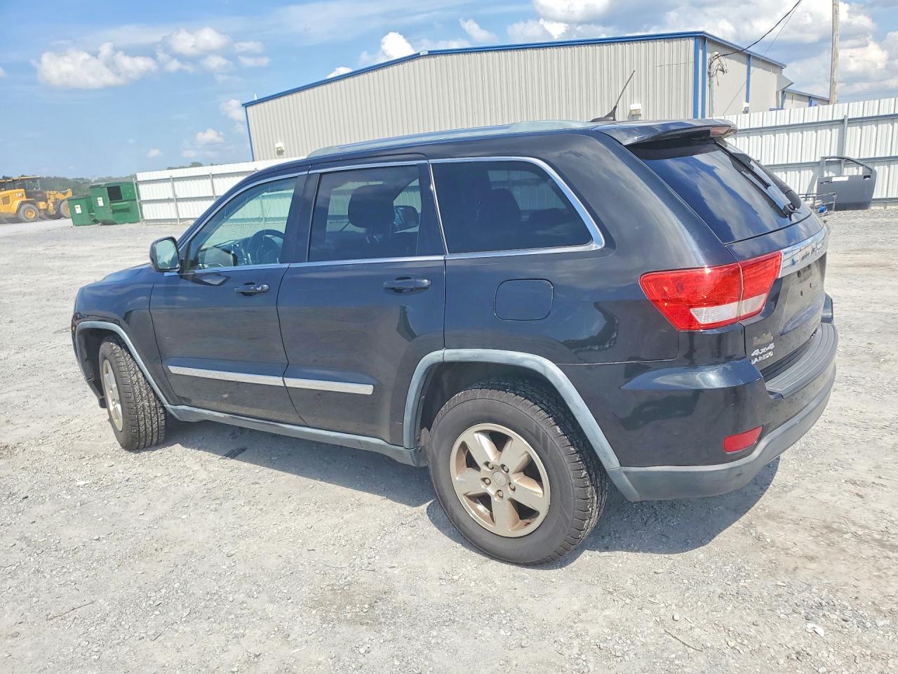 2011 Jeep Grand Cherokee Laredo Черный vin: 1J4RR4GG8BC576230