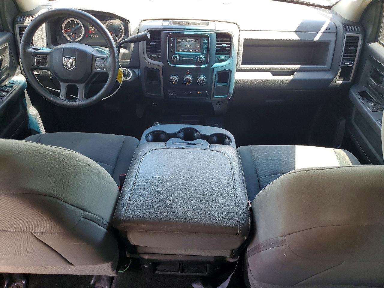 2015 Ram 2500 St White vin: 3C6UR5CJ8FG634516