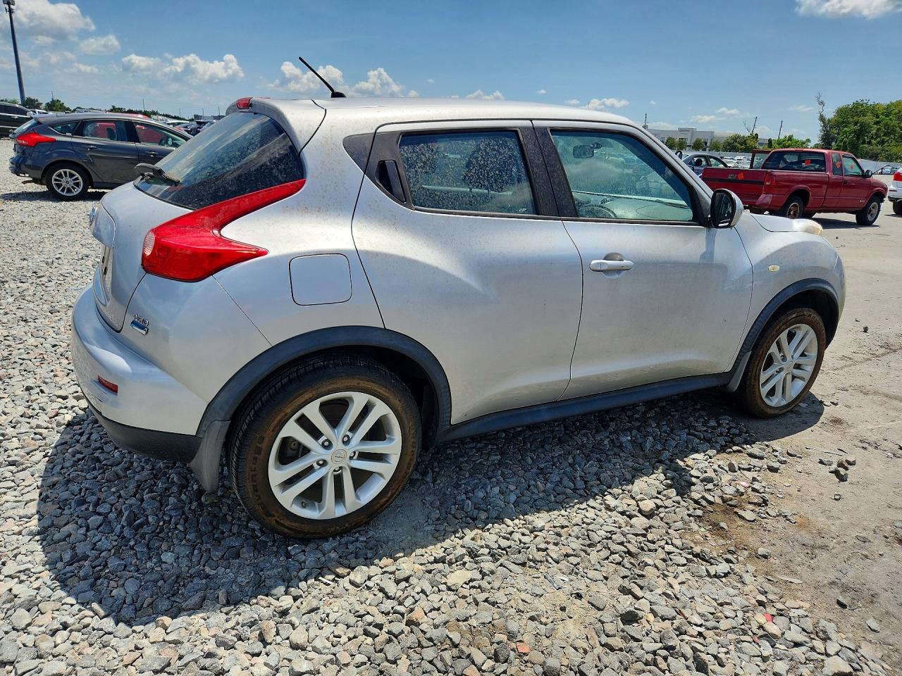 2013 Nissan Juke S Silver vin: JN8AF5MV9DT214869