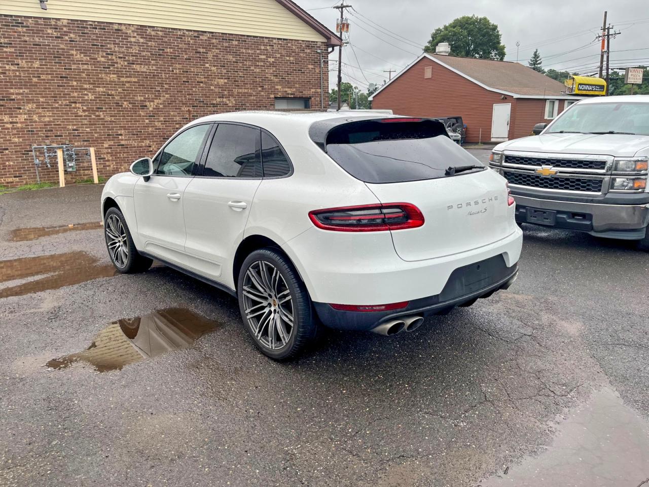 2015 Porsche Macan S White vin: WP1AB2A59FLB63160