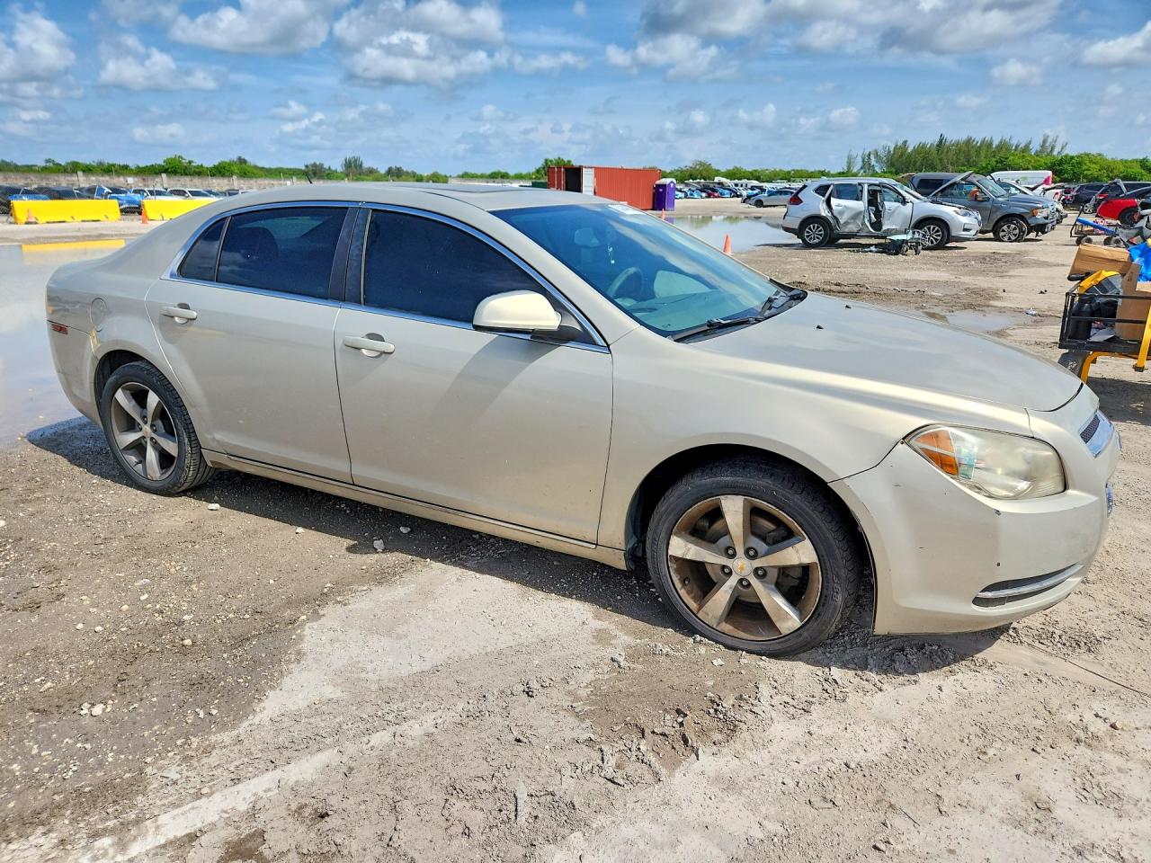 2011 Chevrolet Malibu 1lt Beige vin: 1G1ZC5E12BF258560