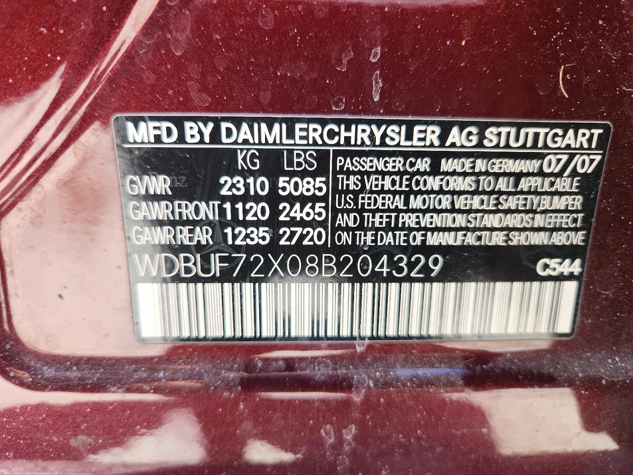 2008 Mercedes-benz E 550 Maroon vin: WDBUF72X08B204329