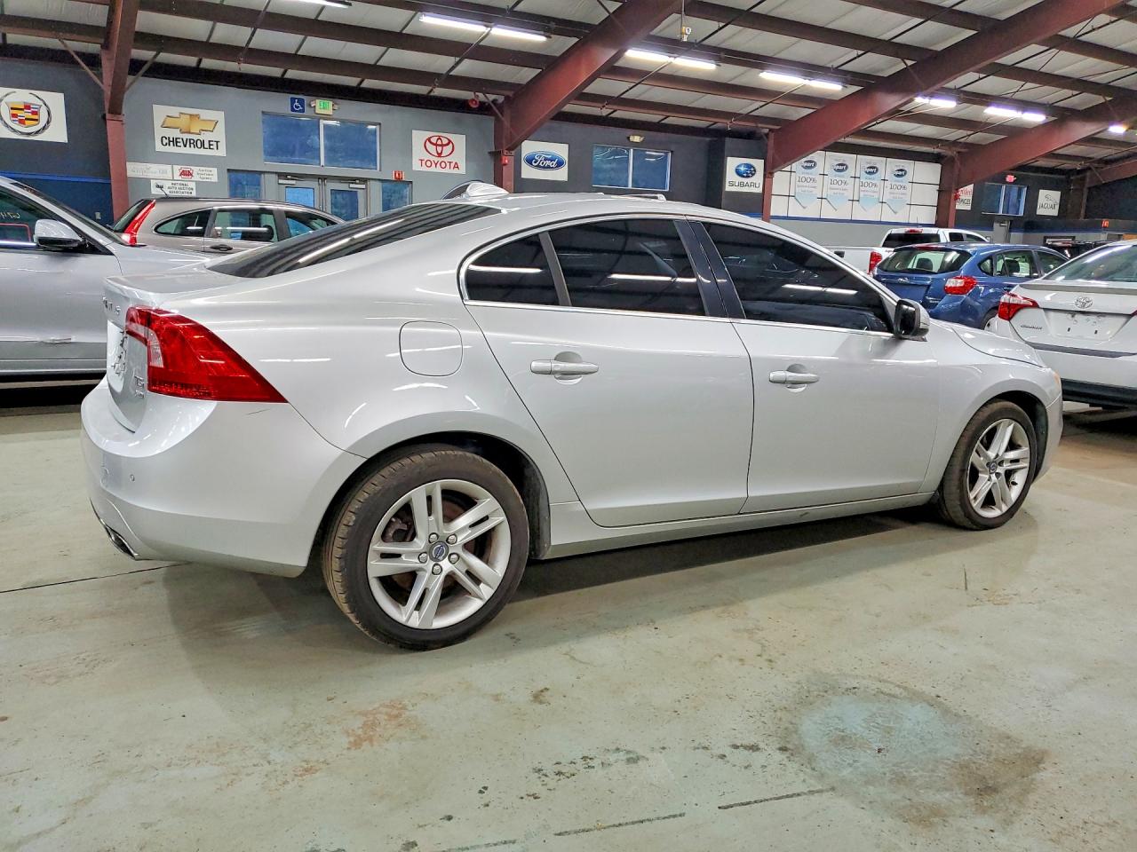 2015 Volvo S60 Platinum Silver vin: YV1612TM3F2355849