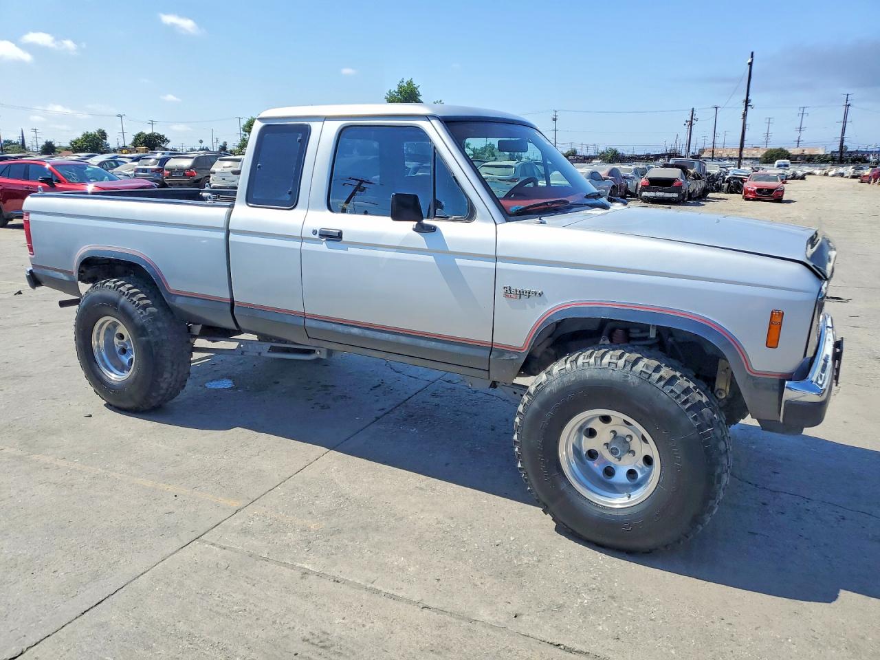 1987 Ford Ranger Super Cab Silver vin: 1FTCR14T5HPA94246