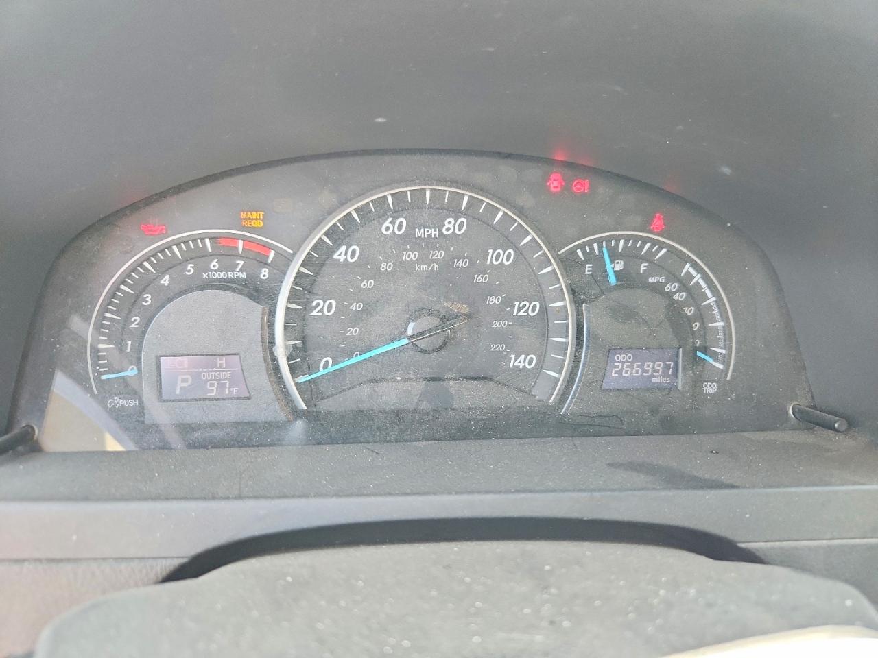 2012 Toyota Camry Le Red vin: 4T4BF1FK6CR171002