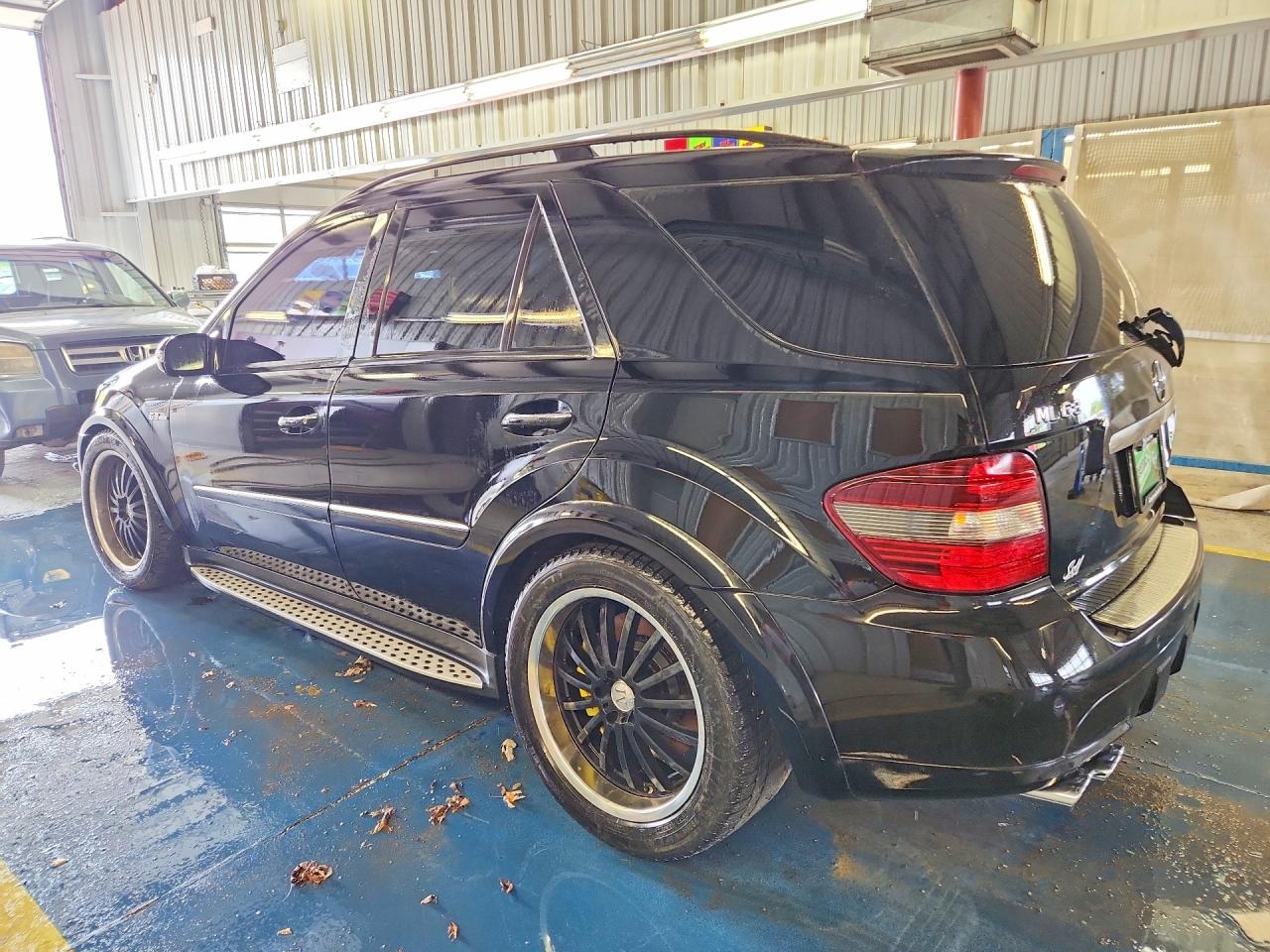 2007 Mercedes-benz Ml 63 Amg Черный vin: 4JGBB77E17A199878
