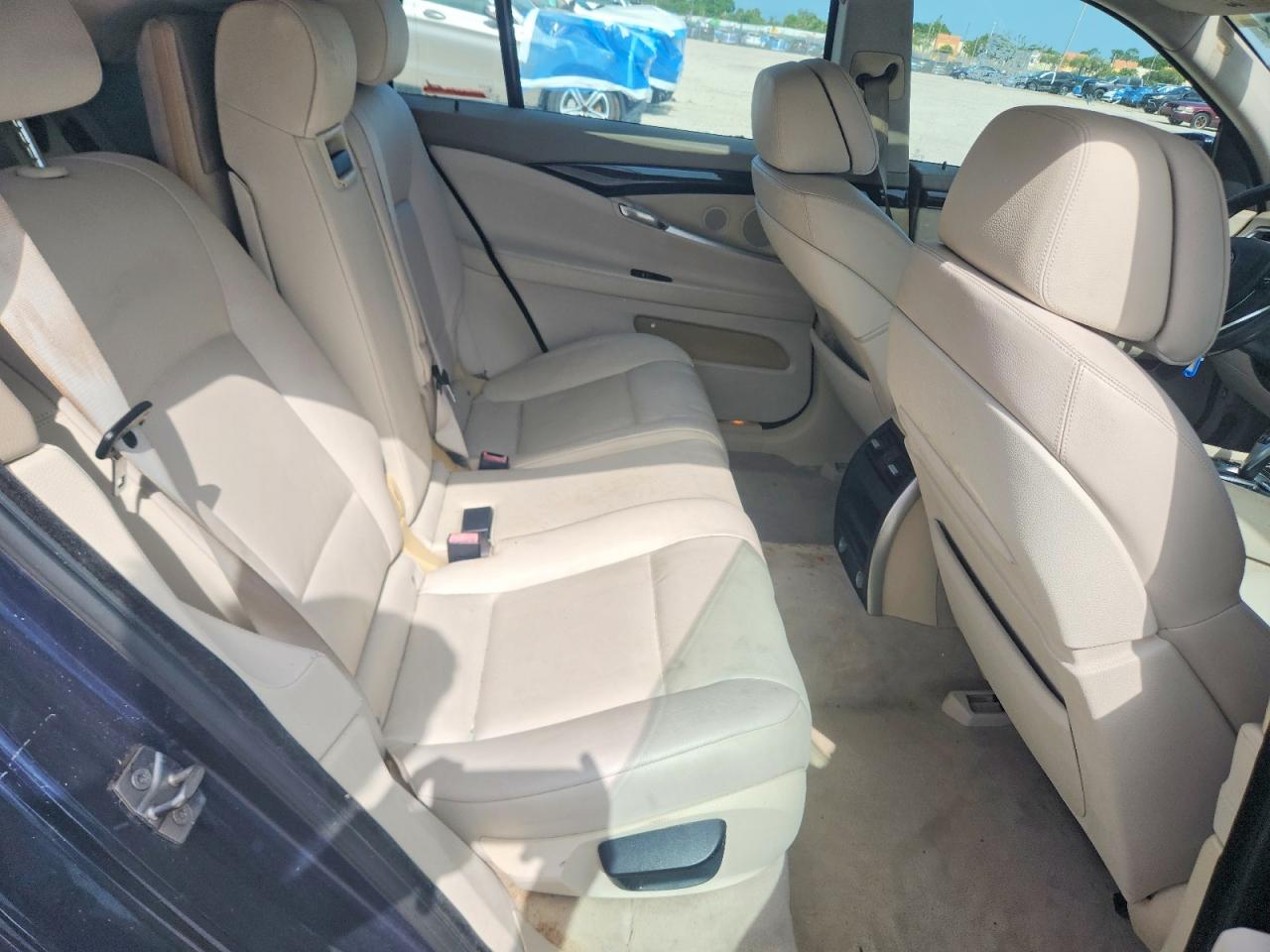 2011 Bmw 535 Gt Blue vin: WBASN2C57BC201471