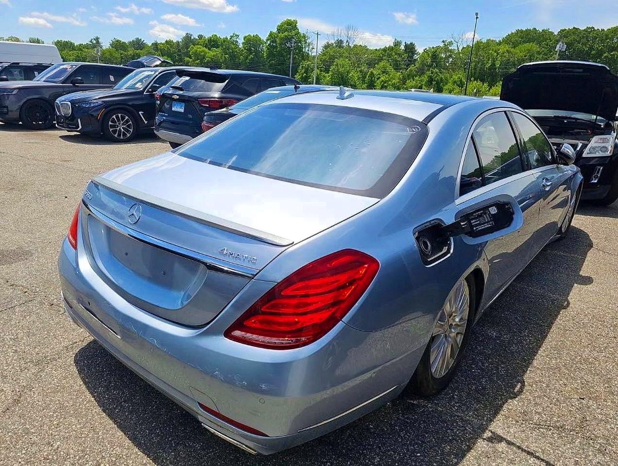 2014 Mercedes-benz S 550 4matic Silver vin: WDDUG8FB3EA034929