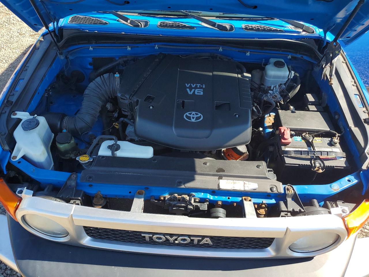 2007 Toyota Fj Cruiser Base Blue vin: JTEBU11F070018879