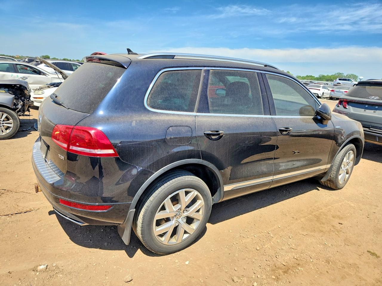2014 Volkswagen Touareg V6 Tdi Синий vin: WVGEP9BP4ED011787