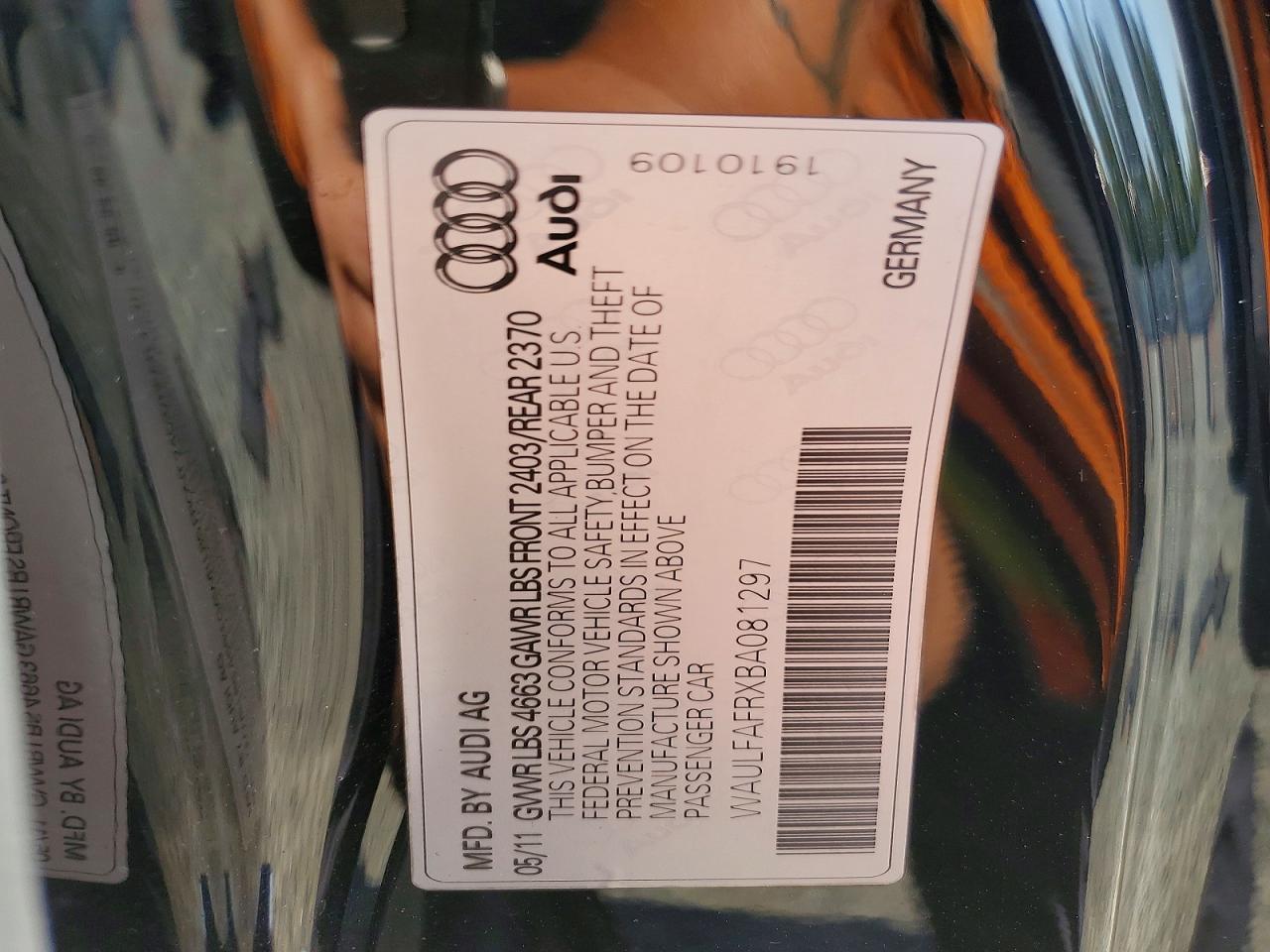 2011 Audi A5 Premium Plus Черный vin: WAULFAFRXBA081297