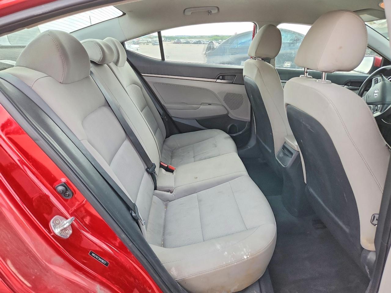 2017 Hyundai Elantra Se Red vin: 5NPD74LF5HH198237