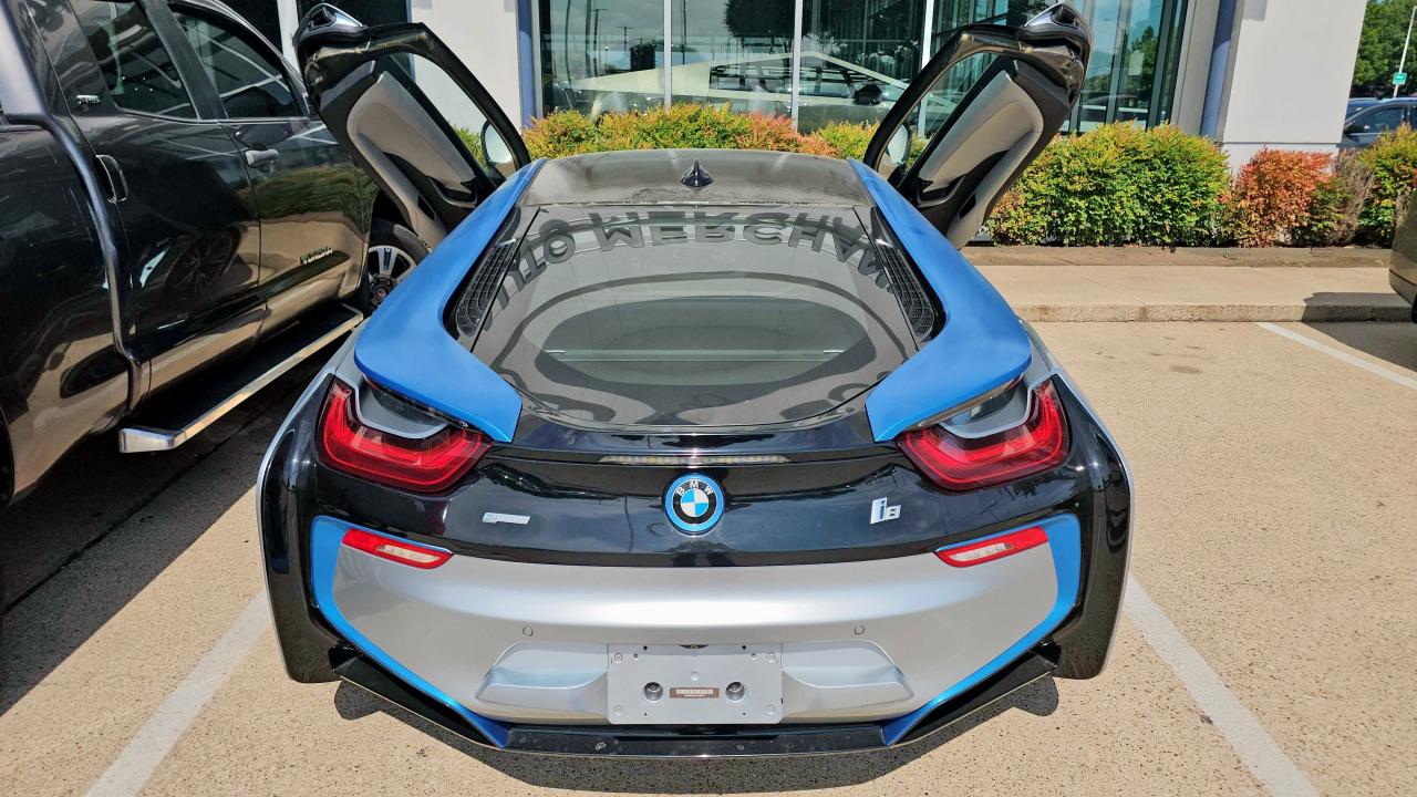 2014 Bmw I8 Two Tone vin: WBY2Z2C51EVX64711