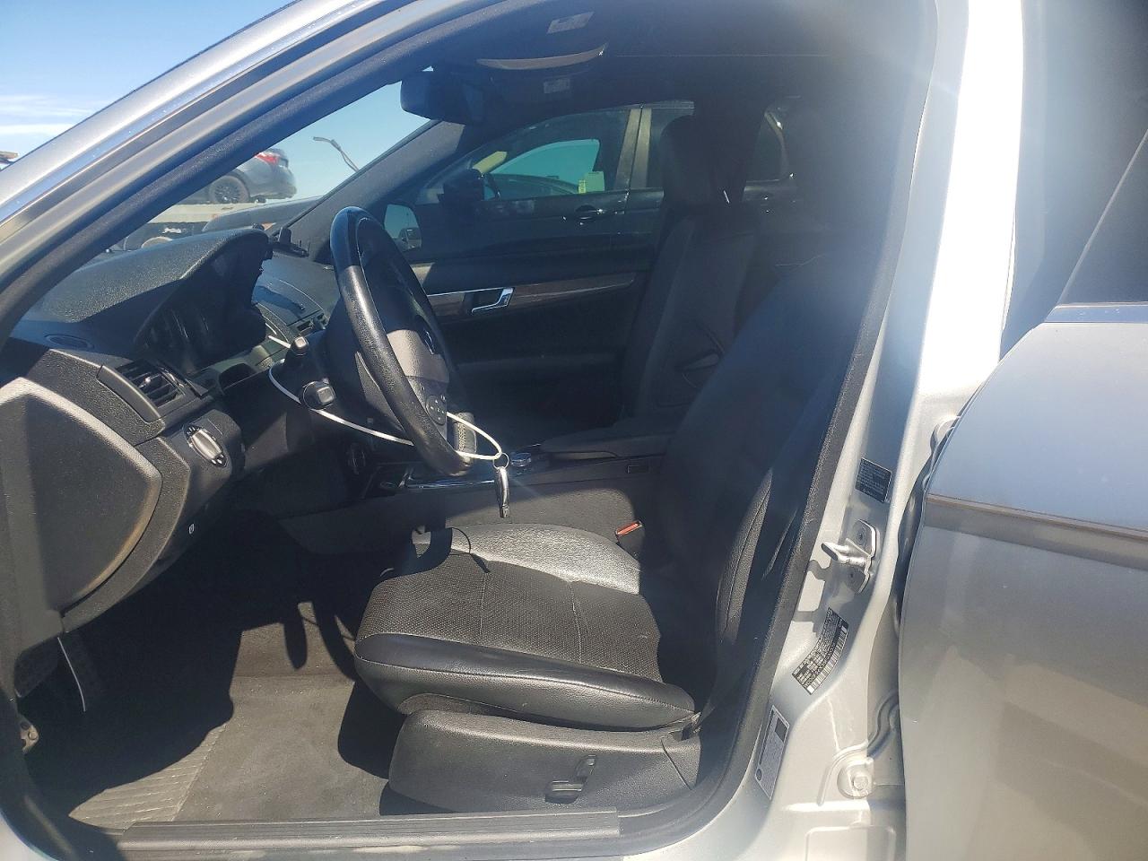 2008 Mercedes-benz C 350 Silver vin: WDDGF56X38F033376