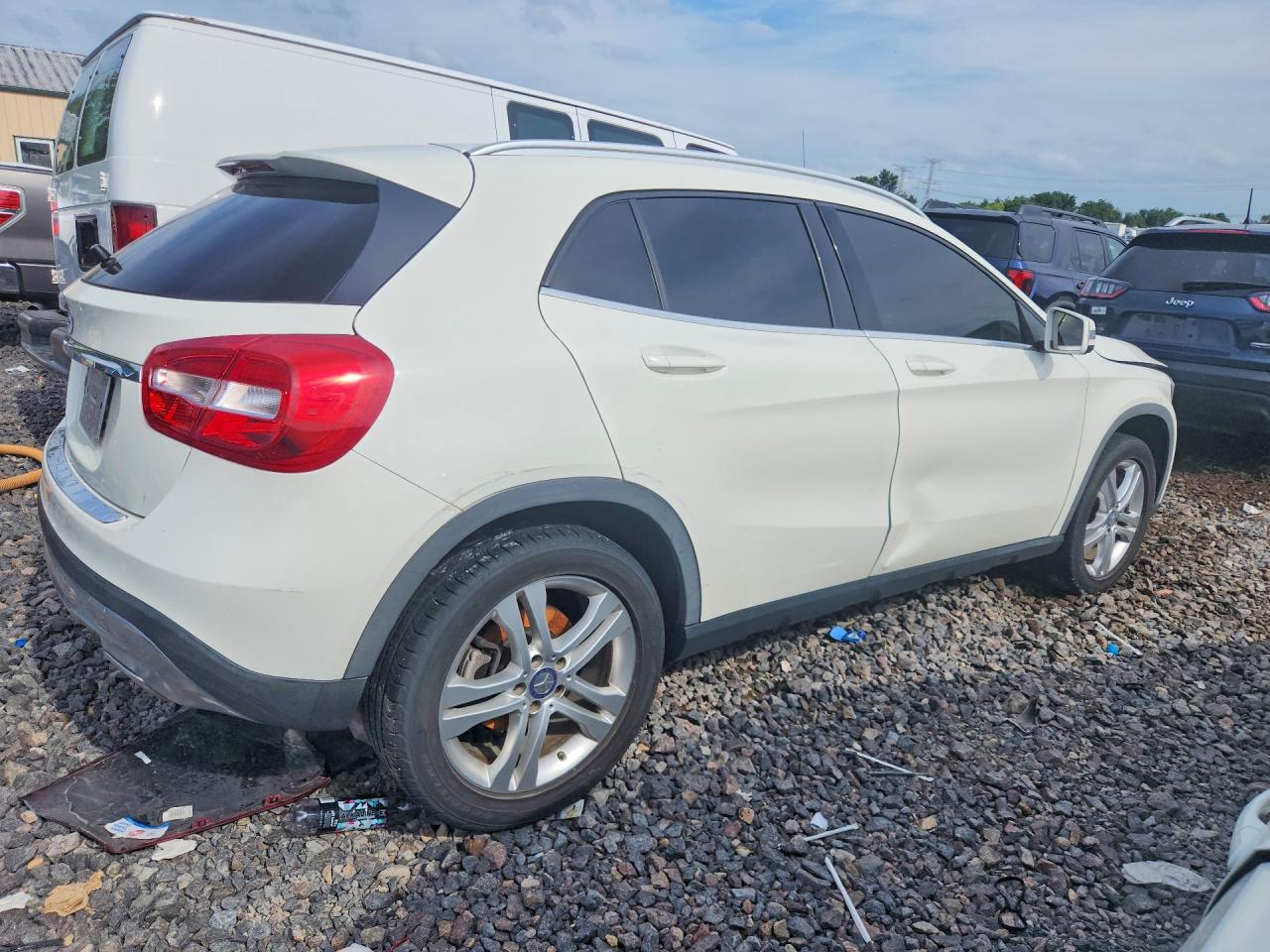 2015 Mercedes-benz Gla 250 Белый vin: WDCTG4EB4FJ169977