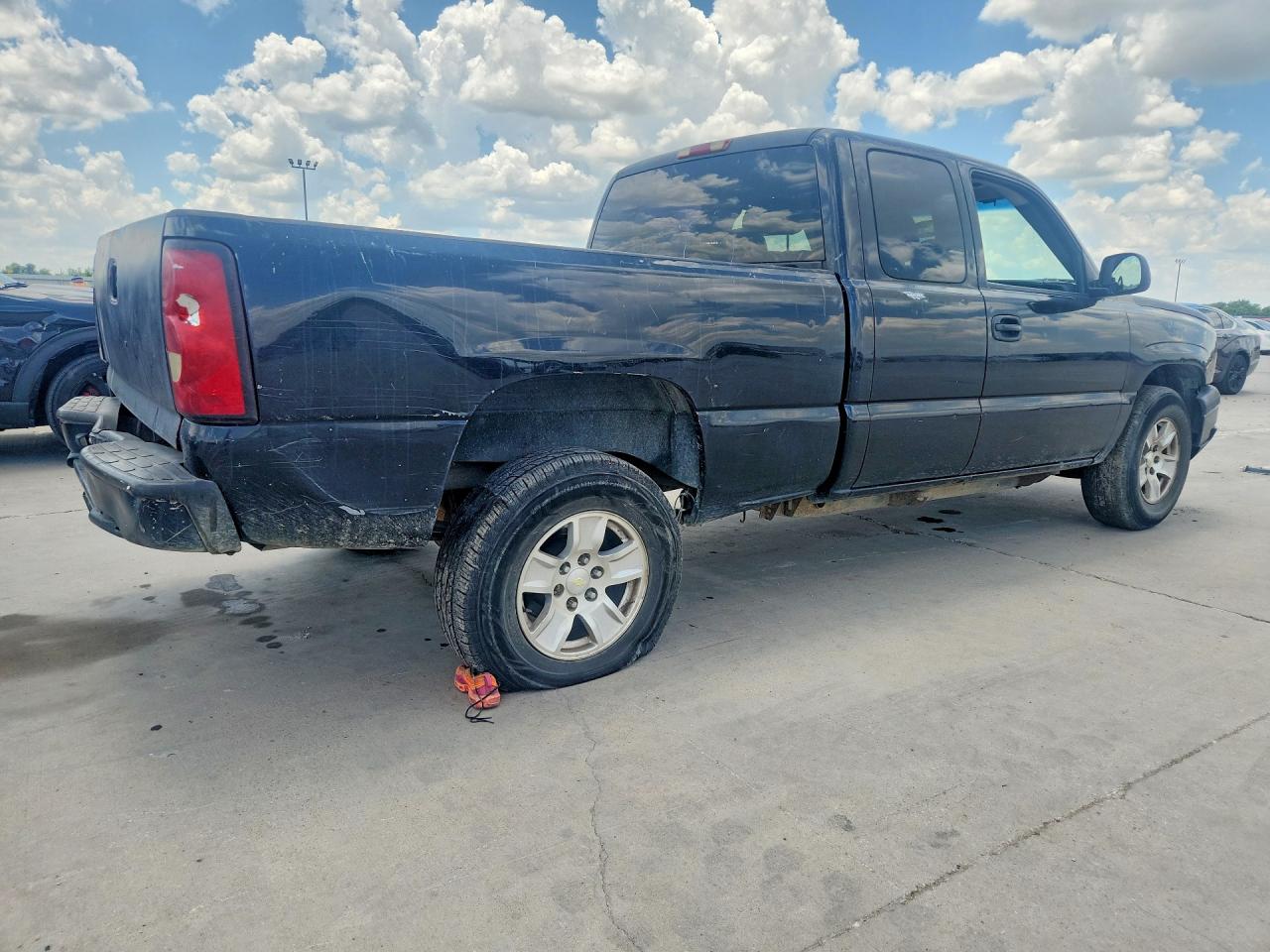 2004 Chevrolet Silverado C1500 Black vin: 2GCEC19V441282381